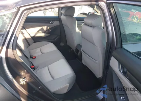 2019 Honda Accord Lx 1.5T z USA, uszkodzony, nr VIN 1HGCV1F18KA065326